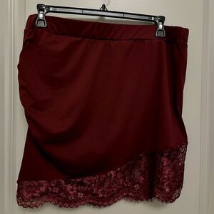 SHEIN Asymmetrical Burgundy Skirt with Lace Trim